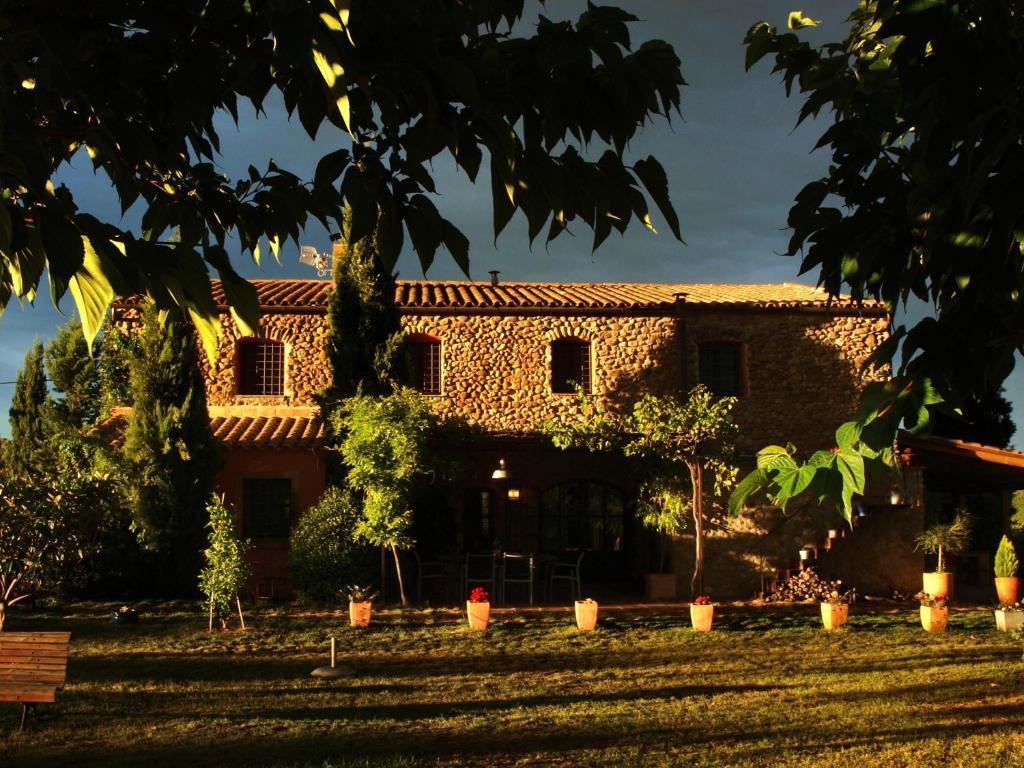 Hostal Nou De Crespiá Buitenkant foto